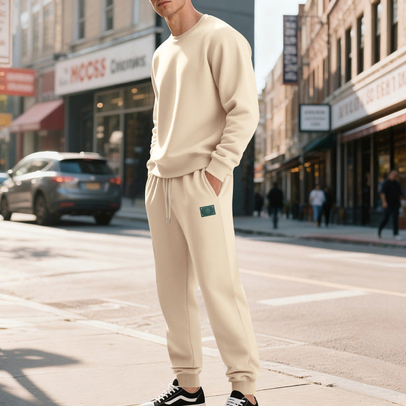 Casual sporty set for men with round neck and elastic waistband Lune London