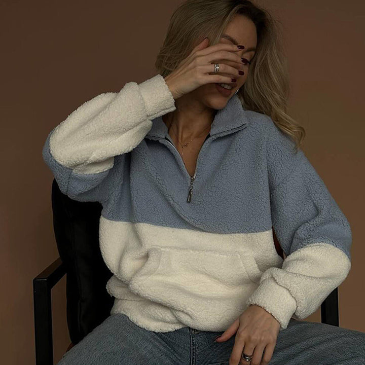Fleece pullover for women with high collar and zipper Lune London