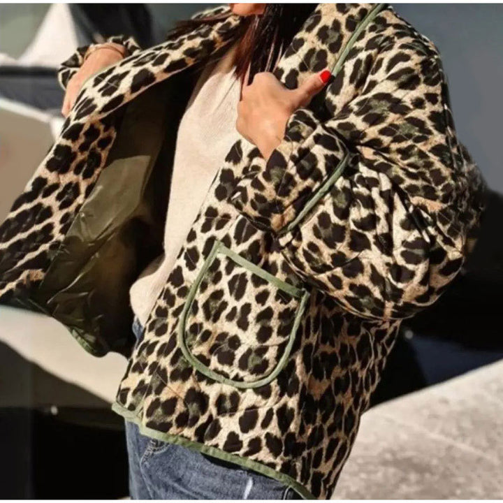 Ladies quilted jacket with leopard print and pockets Lune London
