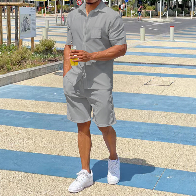 Casual short-sleeved set for men in high-quality material with practical pockets Lune London
