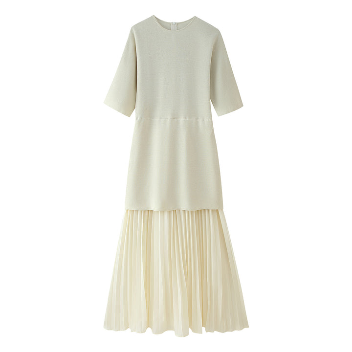 Maxi dress for women with high-quality pleated design and modern cut Lune London