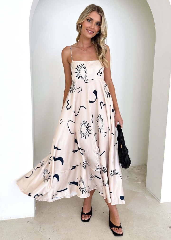 Maxi dress for women with an airy cut and modern graphic accents Chic & Stil