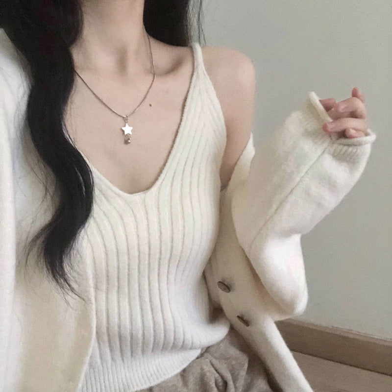 Ladies Cozy Pullover with soft texture and relaxed fit Lune London