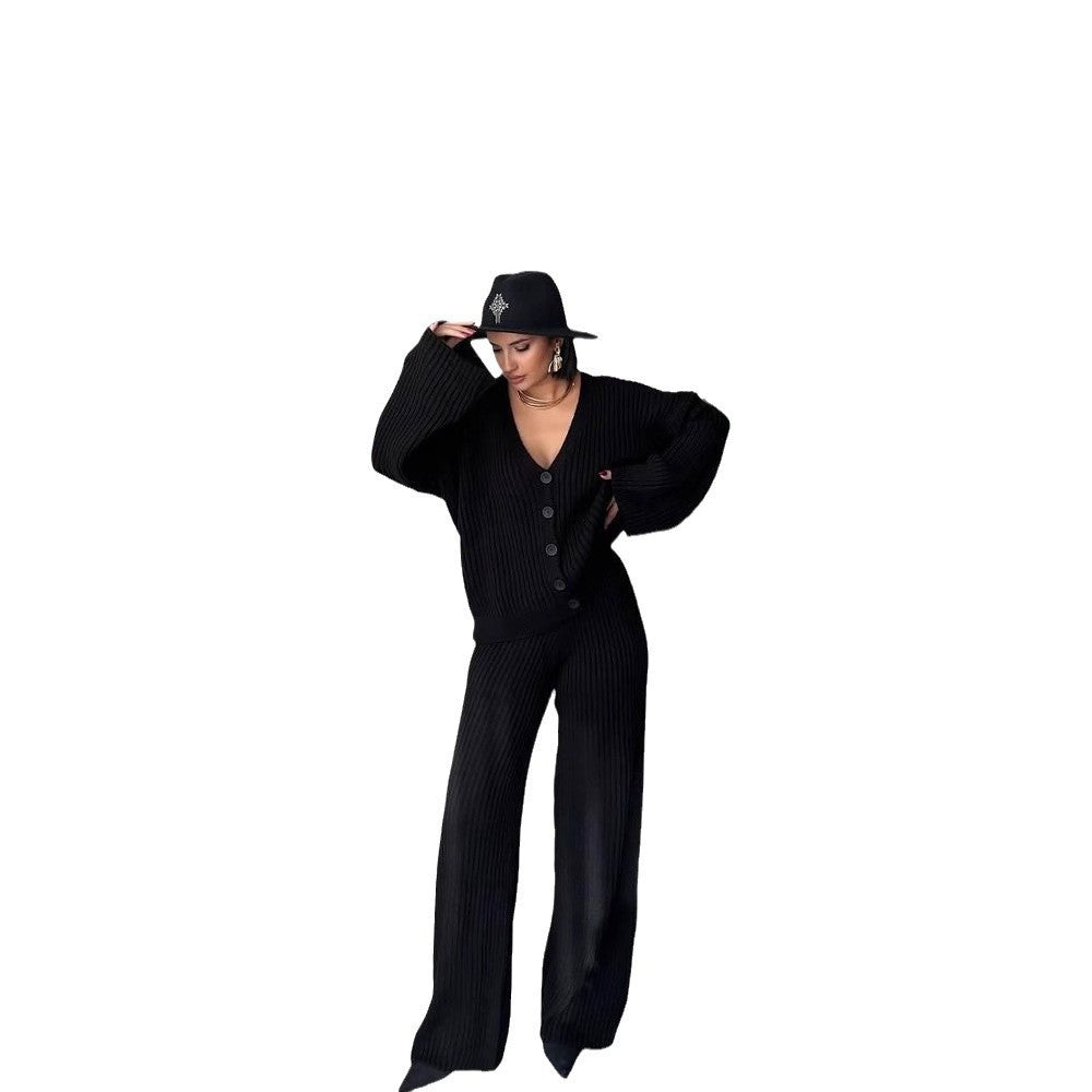 Women's knit set with button details and loose fit Lune London
