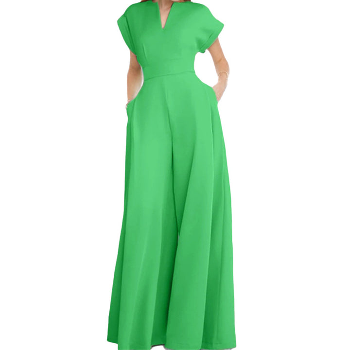 Combinaison large élégante pour femmes avec des manches courtes et un décolleté plongeant Chic & Stil