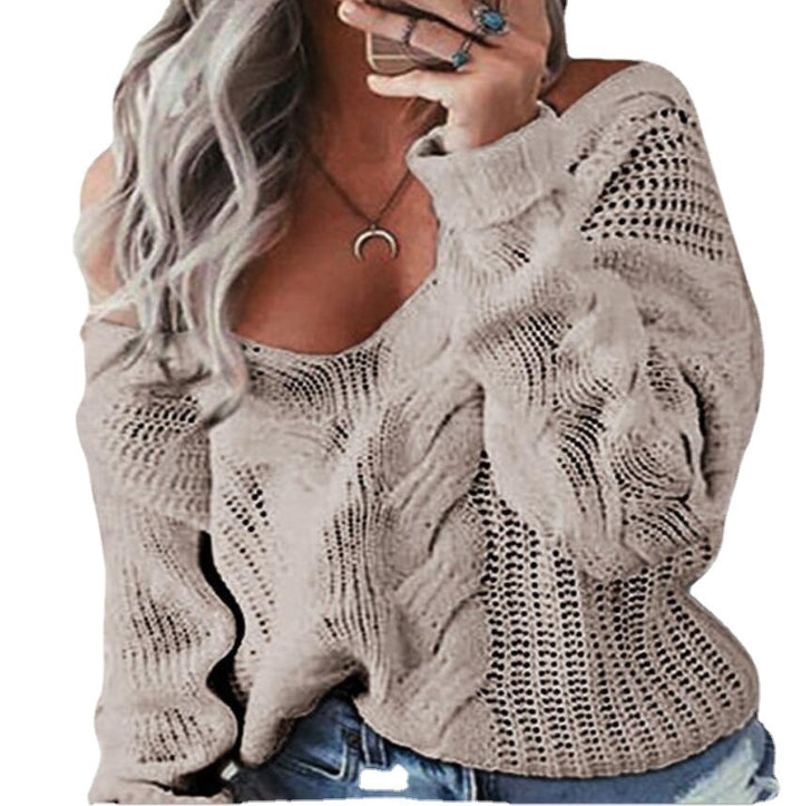 Oversized knit sweater for women with a deep V-neck Lune London