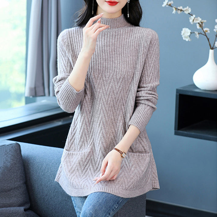 Knitted sweater for women with zigzag pattern and practical pockets Lune London