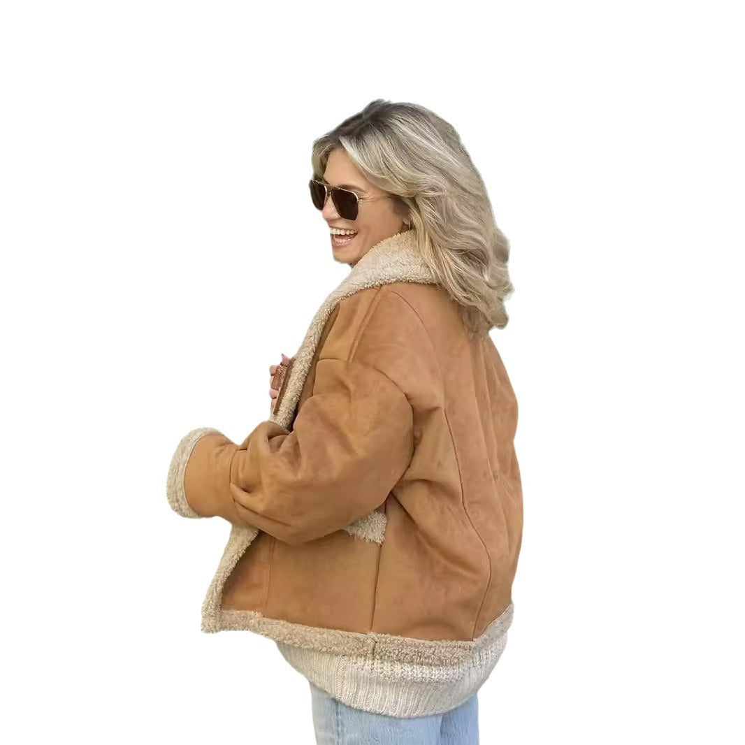 Ladies oversized cozy jacket with sheepskin collar and large pockets Lune London