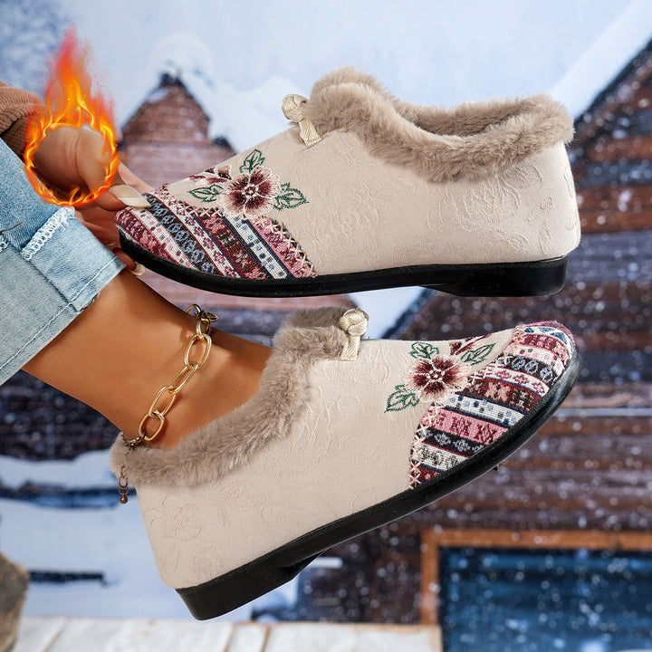 Women's Slippers with Soft Lining and Fashionable Flower Design Lune London