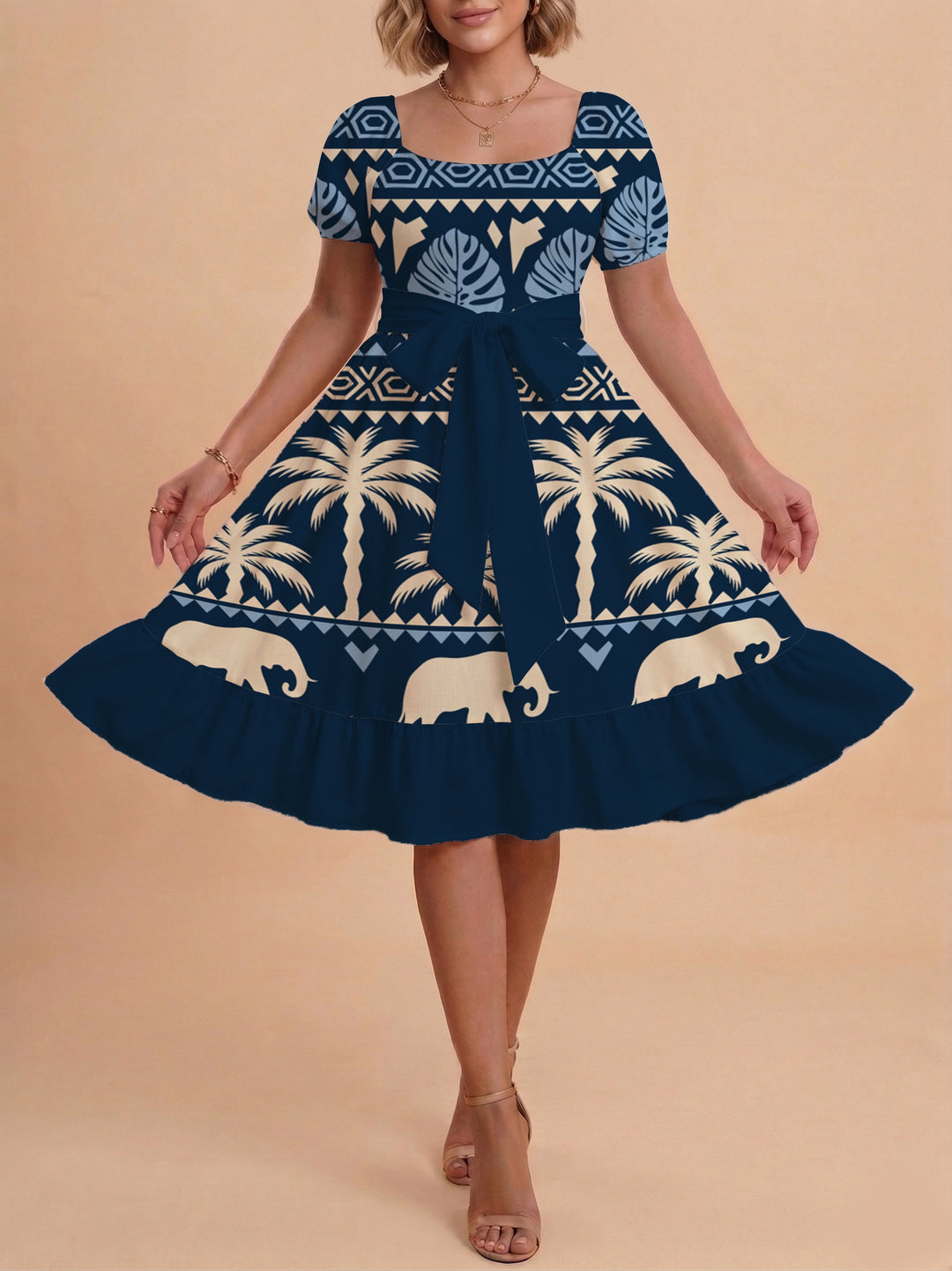 Women's dress with tailored fit and playful floral pattern Lune London