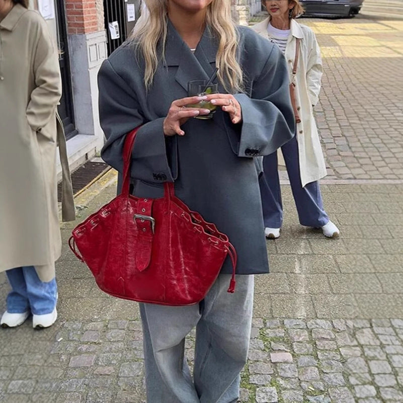 Oversized blazer for women with elegant pocket and chic lapel Lune London