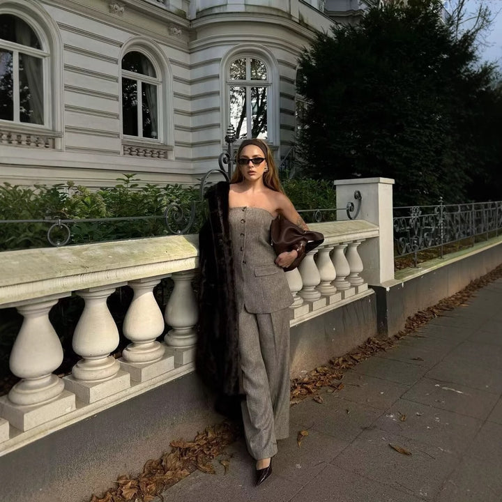Wide-leg high-waisted women's trousers Lune London