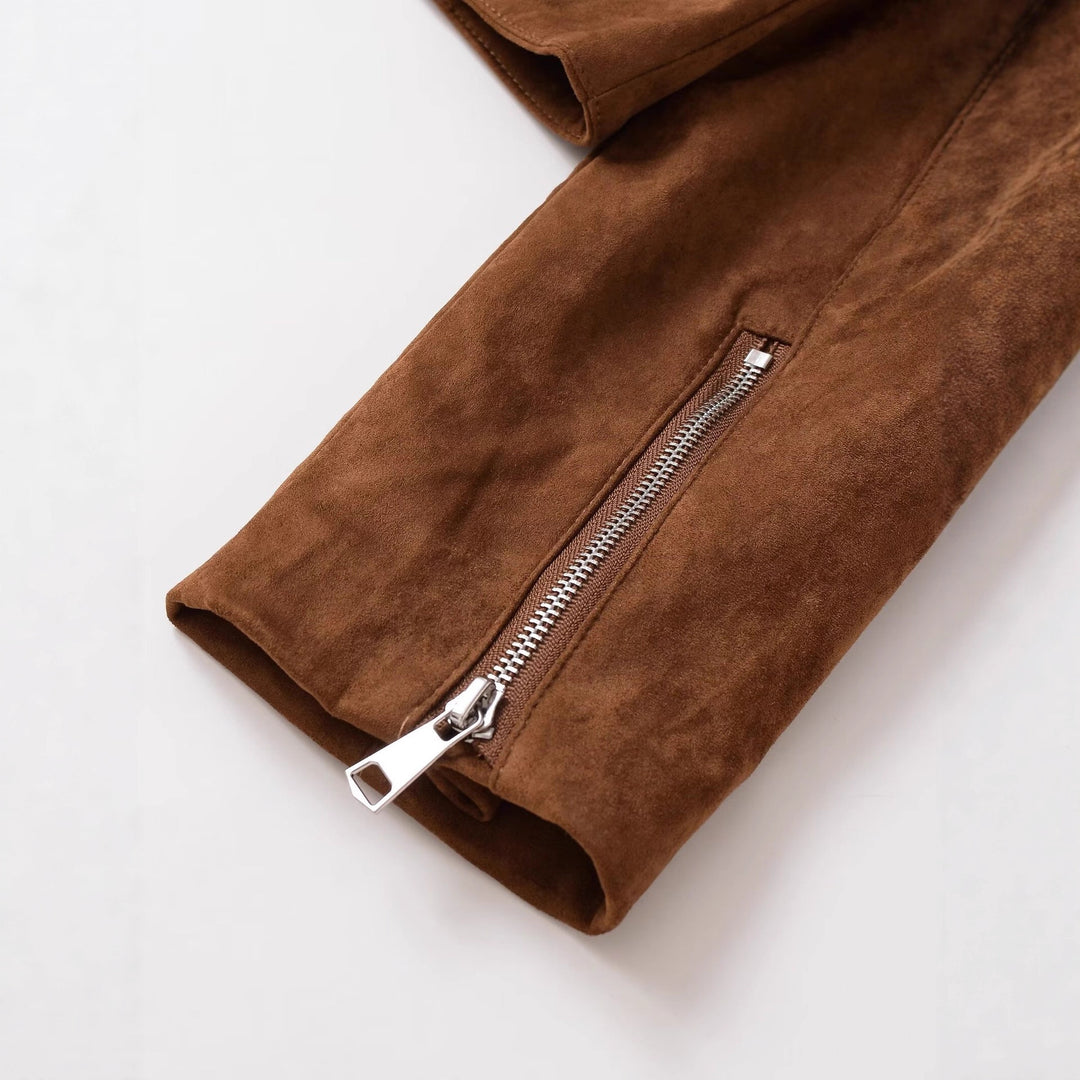 Femme veste en simili cuir à la mode avec des éléments de fermeture éclair élégants Lune London