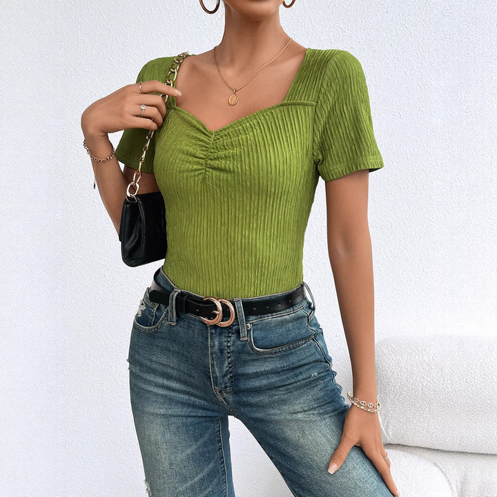 Chic & Stil women's stylish ribbed tops with V-neck and flattering fit