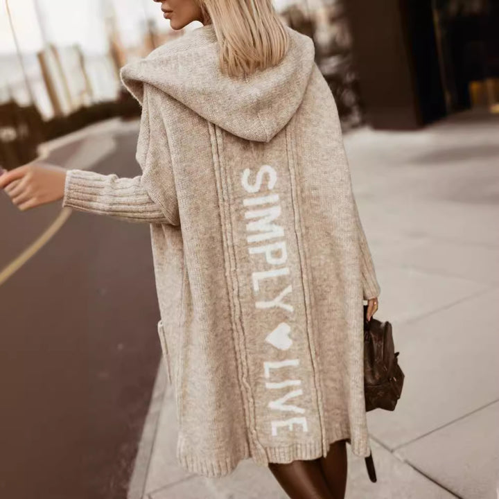 Wool coat for women with spacious pockets and a modern cut Lune London