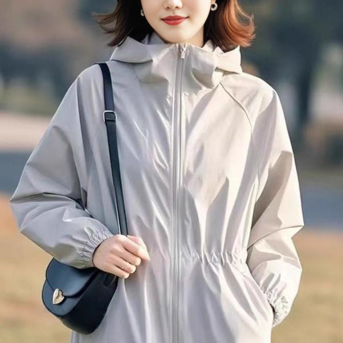 Veste de transition pour femmes avec taille ajustable et col haut Chic & Stil