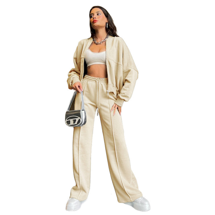 Casual set for women in soft terry fabric with a high collar and a loose fit Lune London