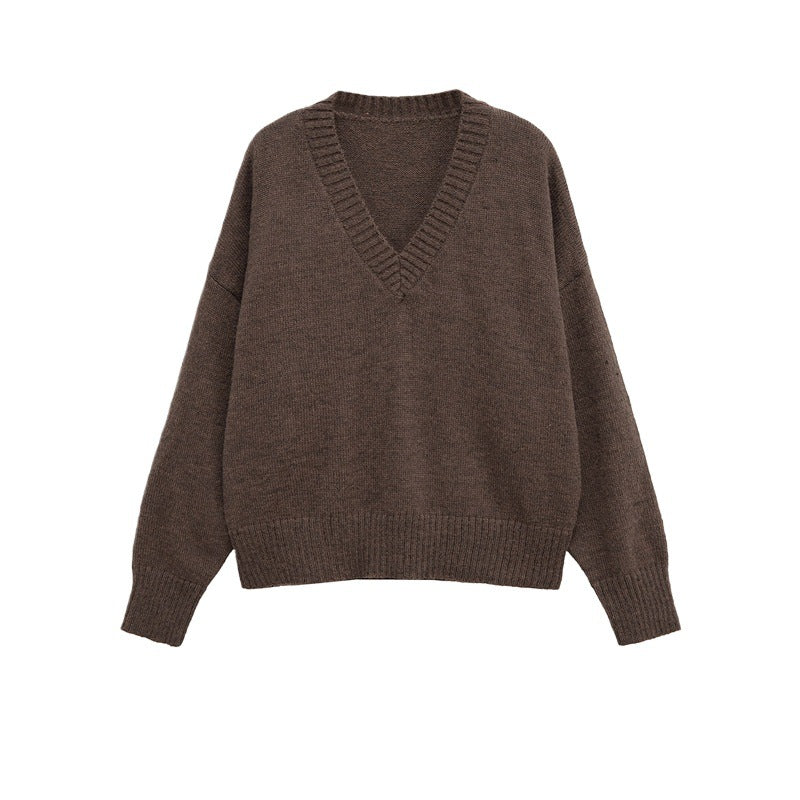 Comfortable knitted sweater for women with V-neck and generous fit Lune London