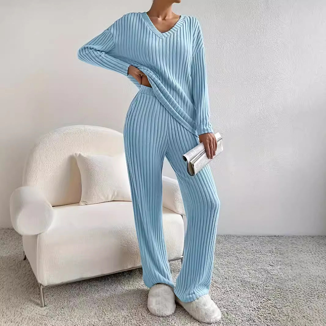Casual set for women with ribbed texture Lune London