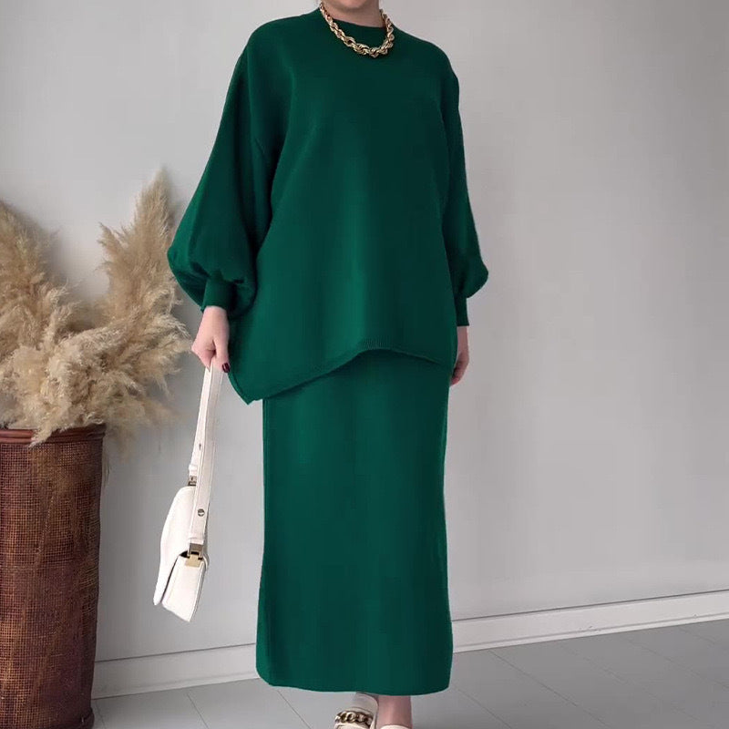 Women's Oversized Sweatshirt with Stylish Chic Midi Skirt