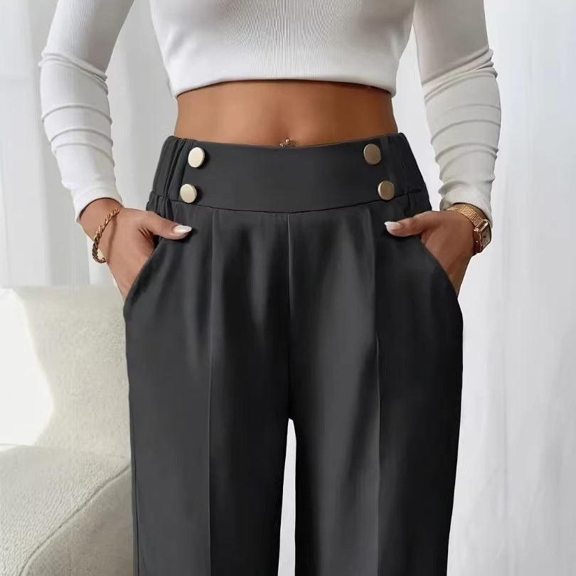 Pantalons élégants pour femmes taille haute avec des détails de boutons sur les côtés et une jambe large Chic & Stil