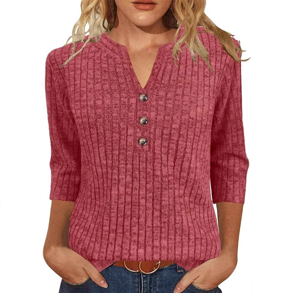 Pull en tricot féminin avec fermeture à boutons décoratifs et motif côtelé moderne Chic & Stil