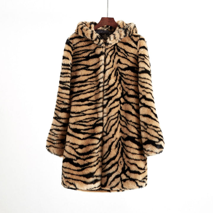 Women's faux fur jacket with tiger stripe pattern Lune London