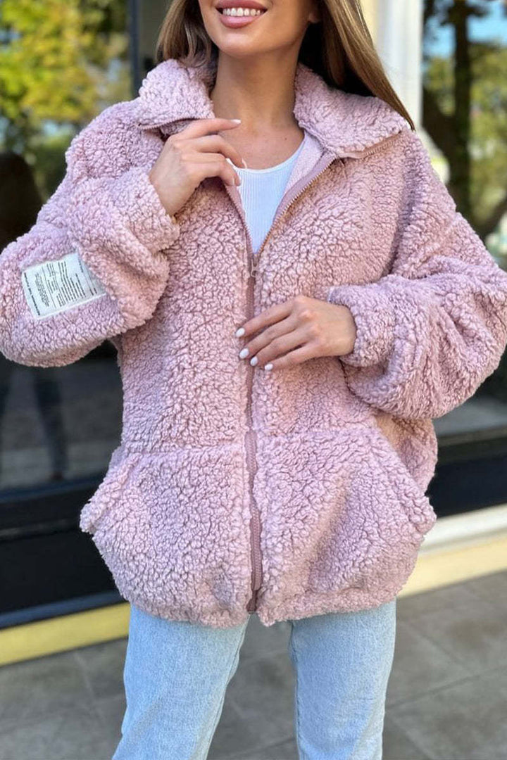 Comfortable fleece jacket for ladies with practical pockets and high collar Lune London