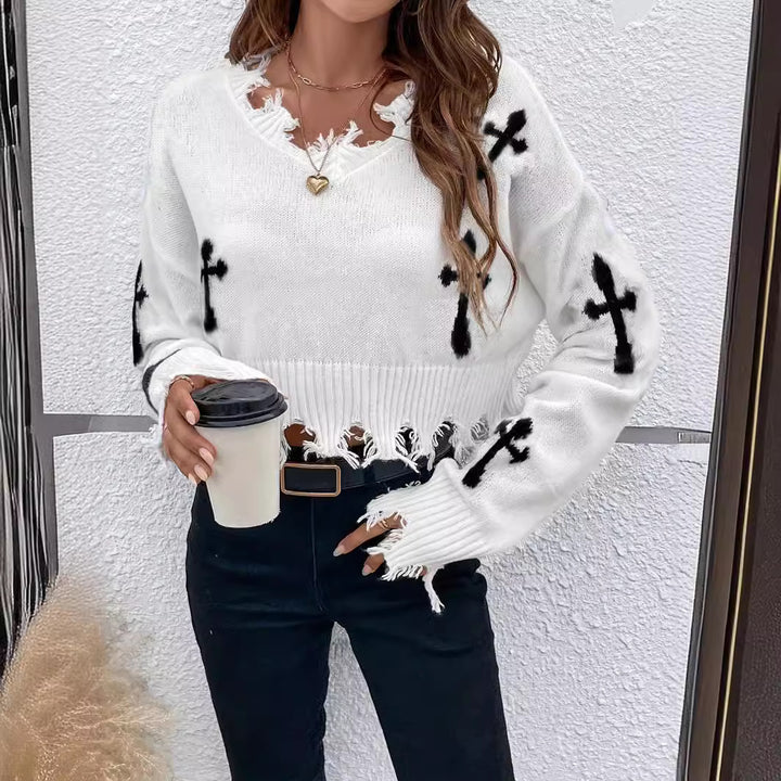Short pullover for women with decorative crossover patterns Lune London