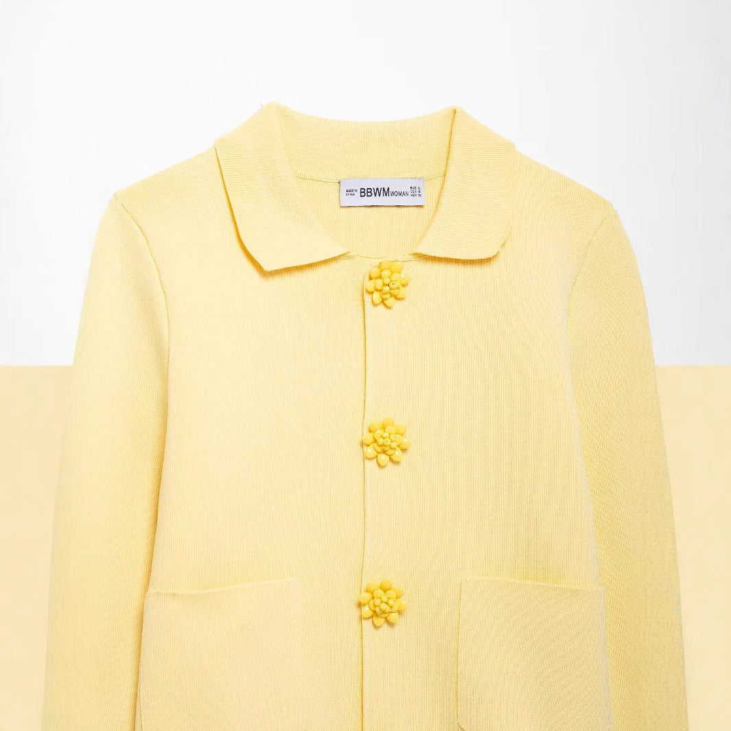 Elegant cardigan for women with decorative buttons Lune London