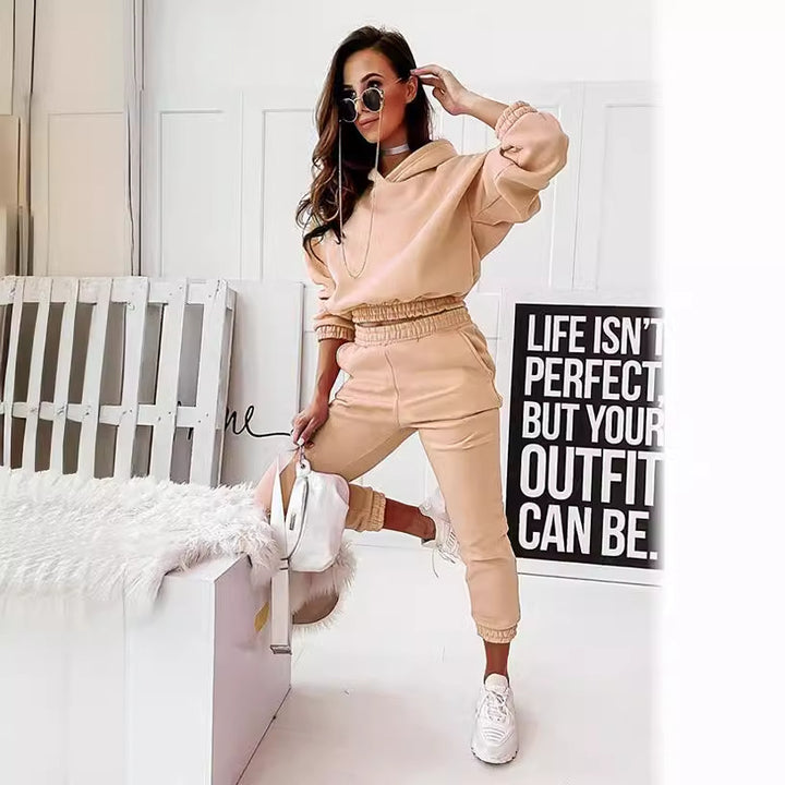Casual Training Set for Women with Hood Lune London