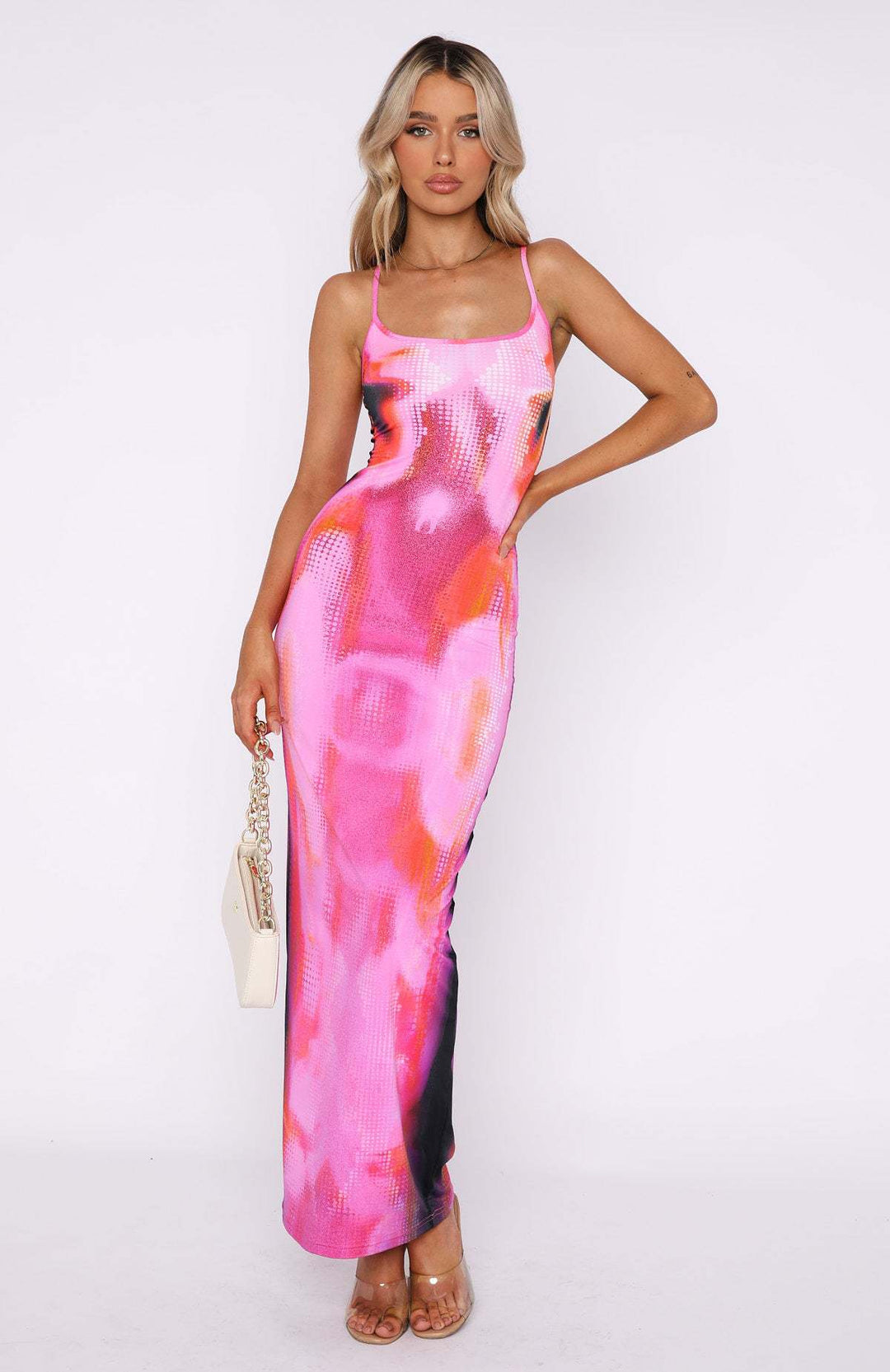 Maxi dress for women with graphic design and fitted silhouette Chic & Stil