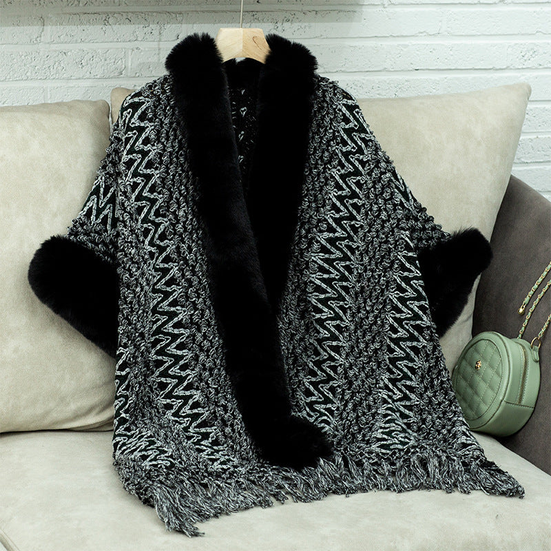 Ladies Soft Pullover with Luxurious Faux Fur Trim Lune London