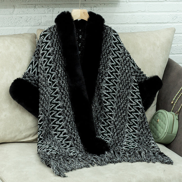 Ladies Soft Pullover with Luxurious Faux Fur Trim Lune London