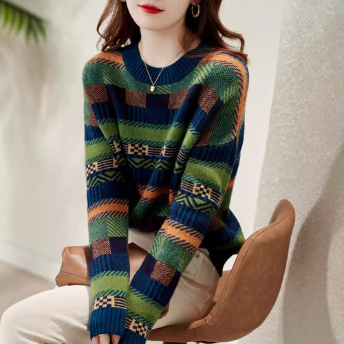 Knitted patterned sweater for women with a round neckline and soft, fluffy texture Lune London