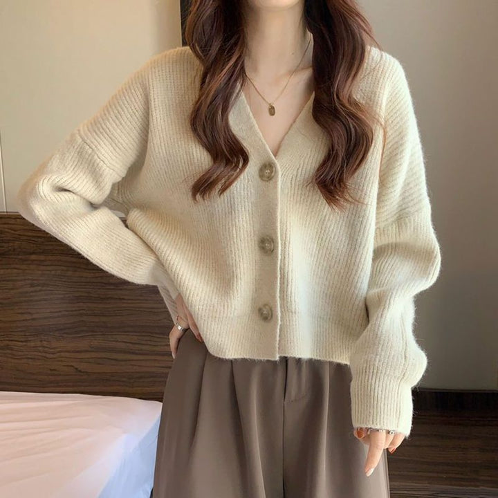 Cardigan confortable pour femmes avec décolleté en V Chic & Stil