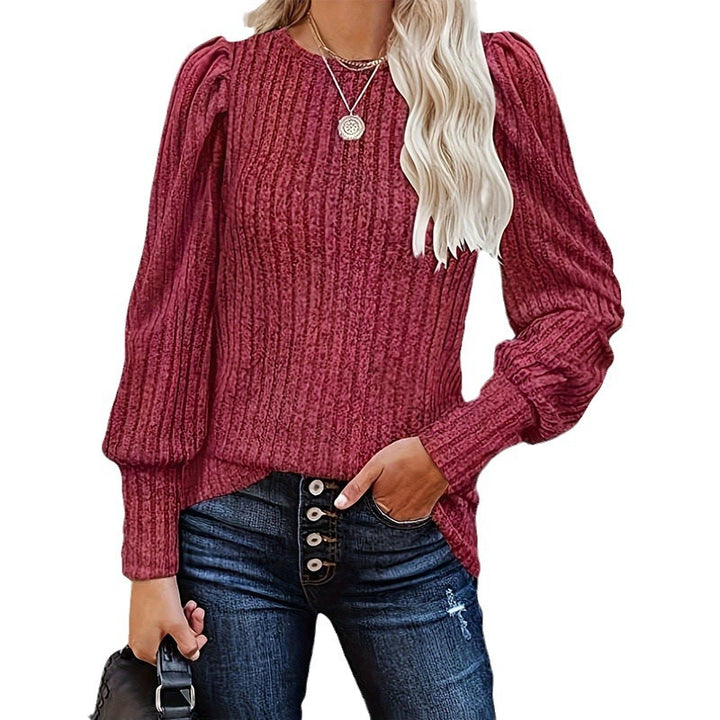 Trendy women's sweater with textured sleeves and a ribbed design Lune London