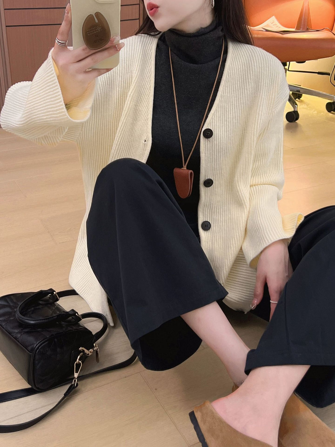 Cardigan en tricot épais pour femme avec des manches longues et une coupe décontractée Chic & Stil