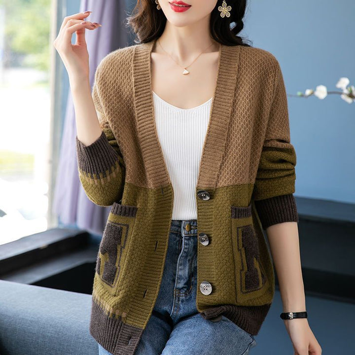 Gilet décontracté pour femmes avec des motifs en câble modernes et des poches pratiques Chic & Stil