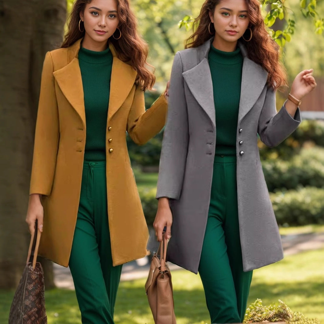 Ladies elegant and chic blazer coat with wide lapels Lune London