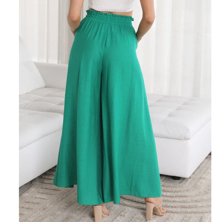 Wide Palazzo pants for women with elastic waist and practical side pockets Lune London