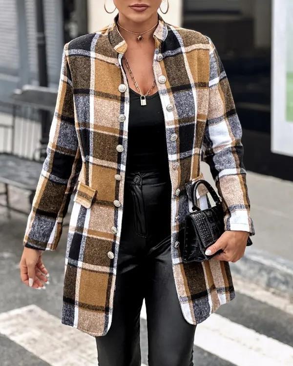 Trendy plaid jacket for women in soft wool blend Lune London