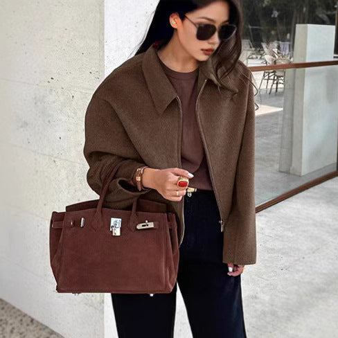 Lune London short elegant jacket for women in soft material with oversized cuts