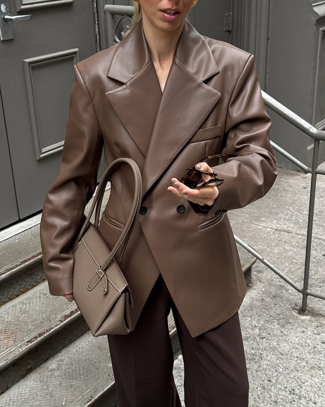 Blazer jacket in faux leather for women with an elegant style and oversized cut Lune London