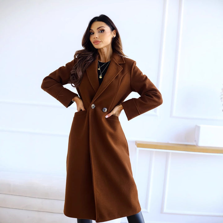 Elegant wool coat for women with classic lapels and timeless design Lune London