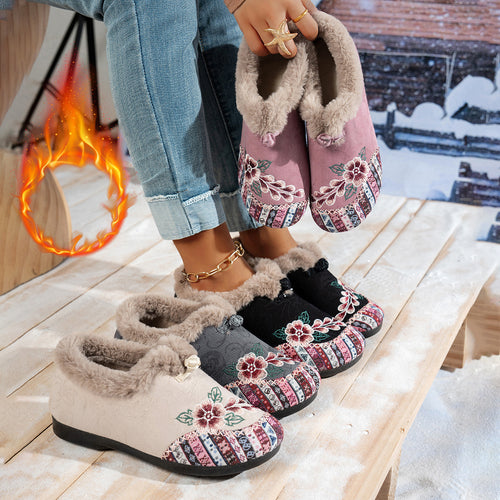 Slippers for women with soft lining and trendy floral design Lune London