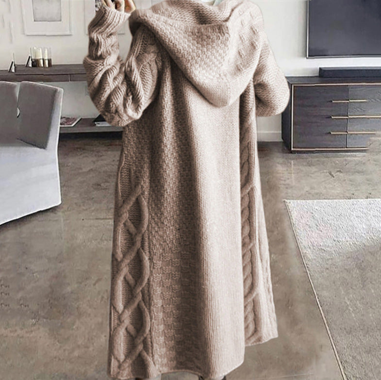Women's knitted coat with hood and twisted pattern Lune London