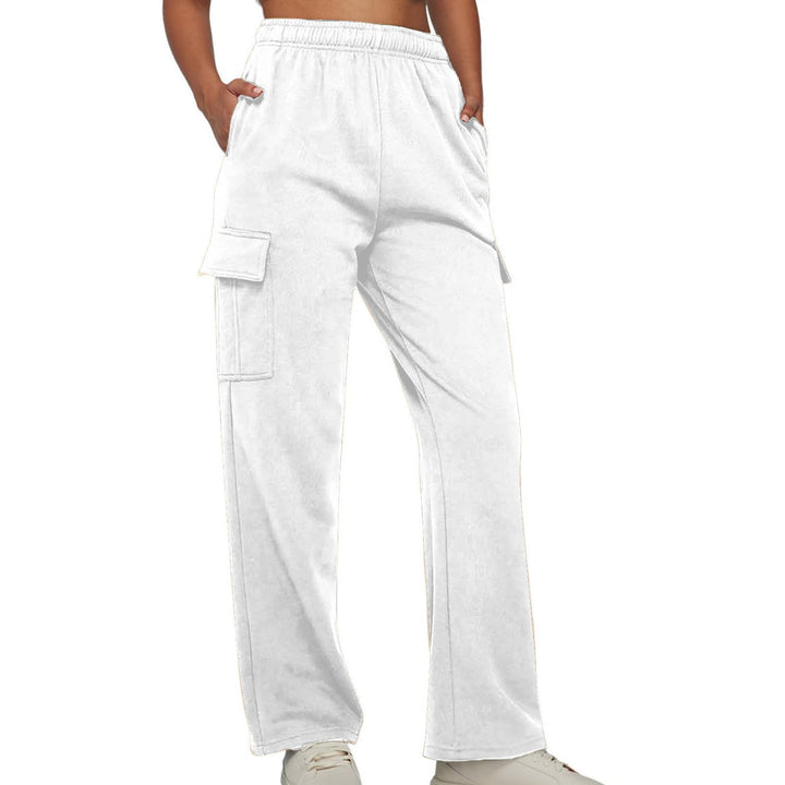 Comfortable cargo pants for women with side pockets Lune London