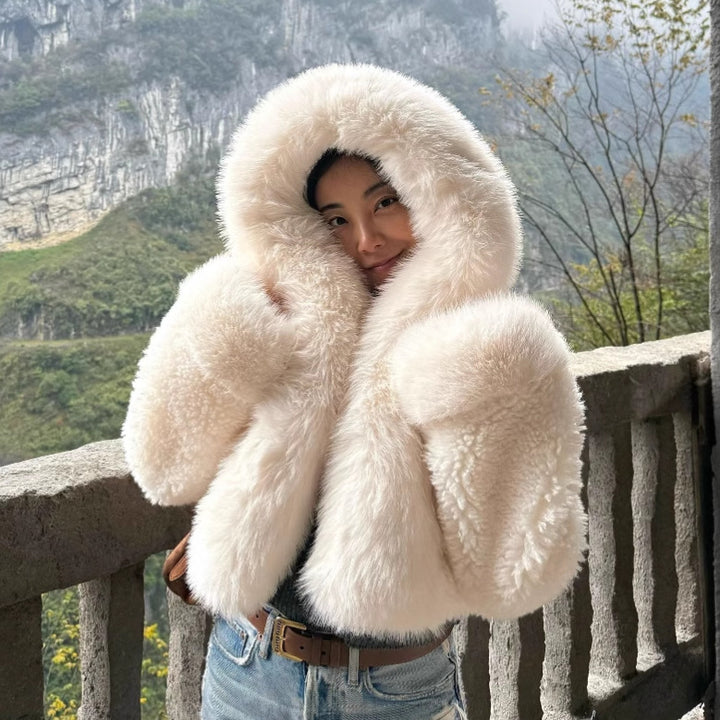 Faux fur jacket for women with a luxurious hood design Lune London