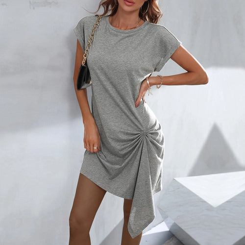 Robe mini femme avec un détail de drapé excitant Chic & Stil